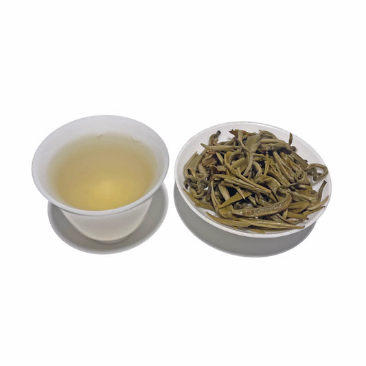 Rooteas jasmine dragon pearl green tea liquid
