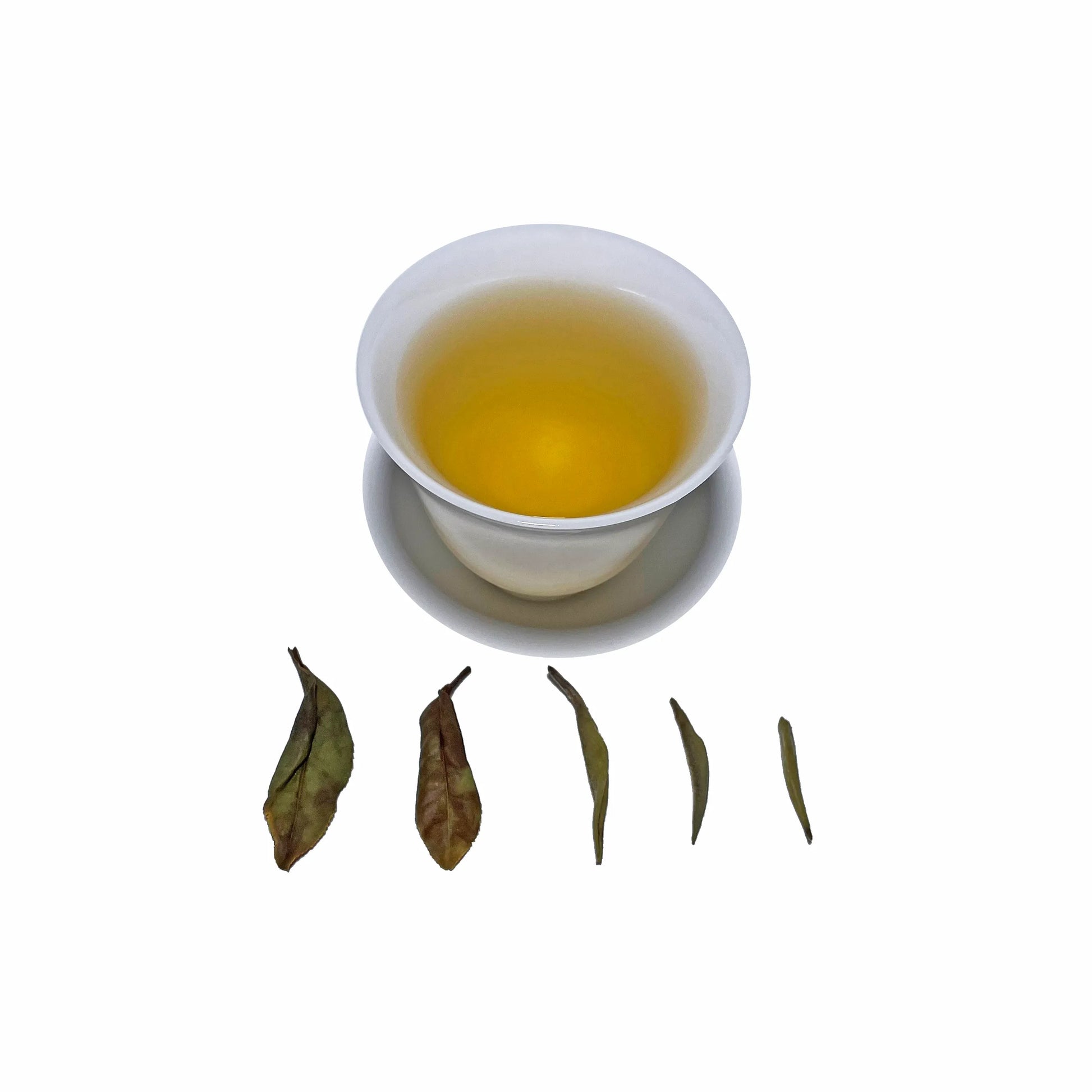 Rooteas white peony white tea liquid and leaves